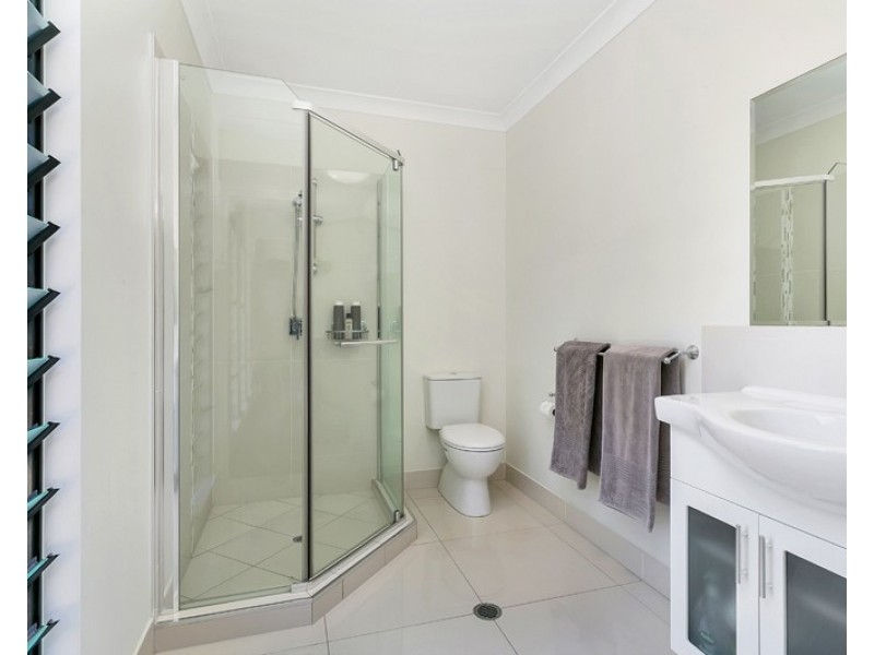 1 Beachfront Avenue, Trinity Beach QLD 4879