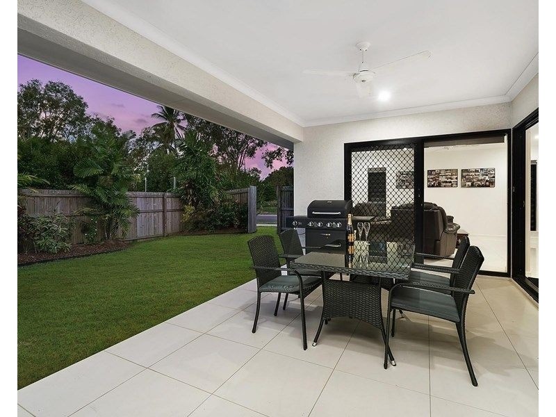 1 Beachfront Avenue, Trinity Beach QLD 4879