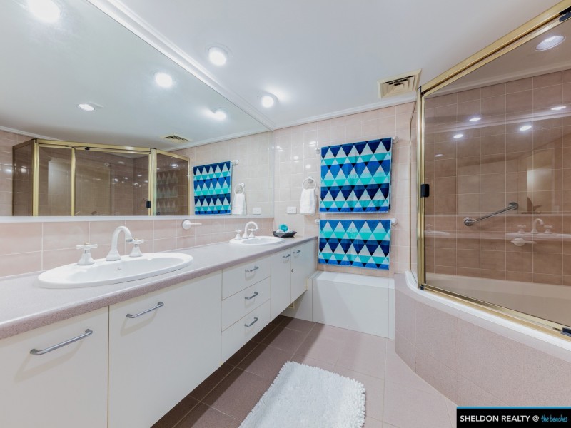 2/81-87 Arlington Esplanade, Clifton Beach QLD 4879