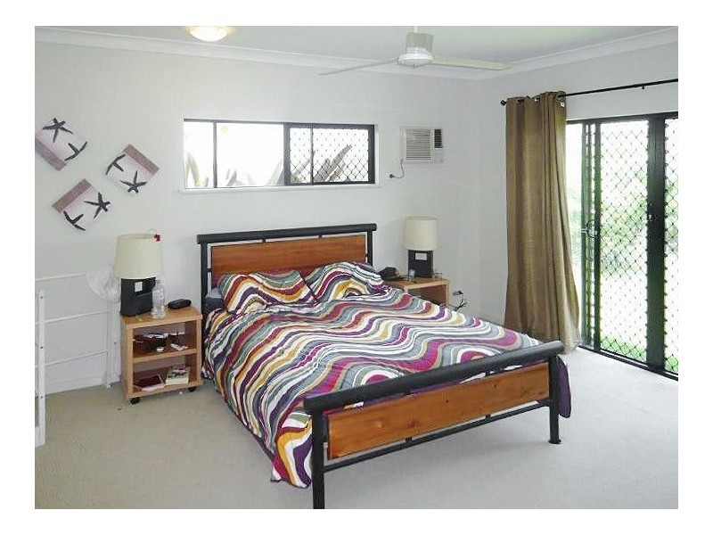 12 Mia Street, Kewarra Beach QLD 4879