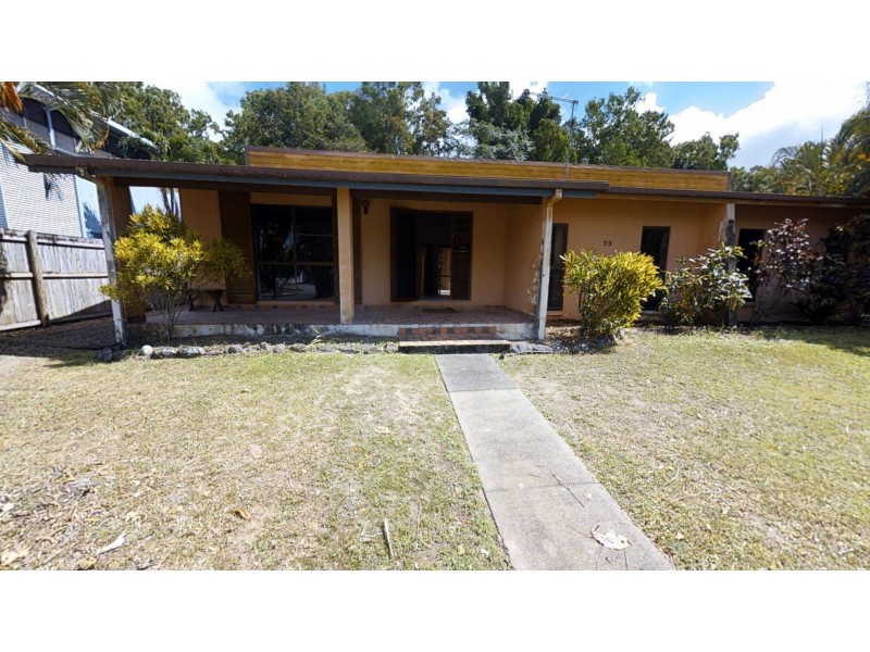 23 Gibson Close, Clifton Beach QLD 4879