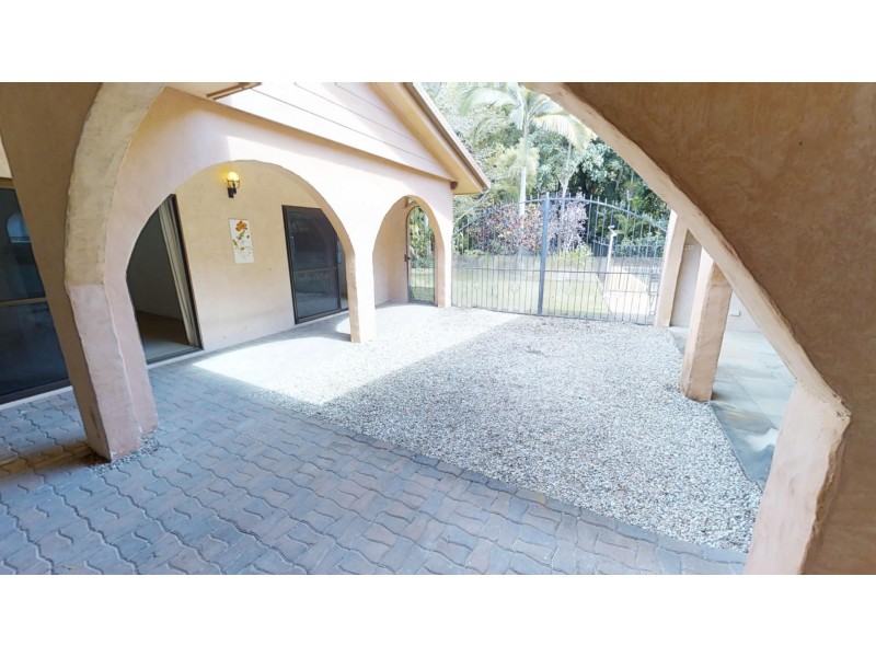 23 Gibson Close, Clifton Beach QLD 4879