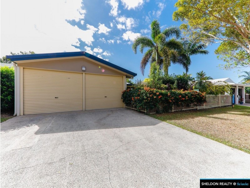 14 Leonard Street, Kewarra Beach QLD 4879