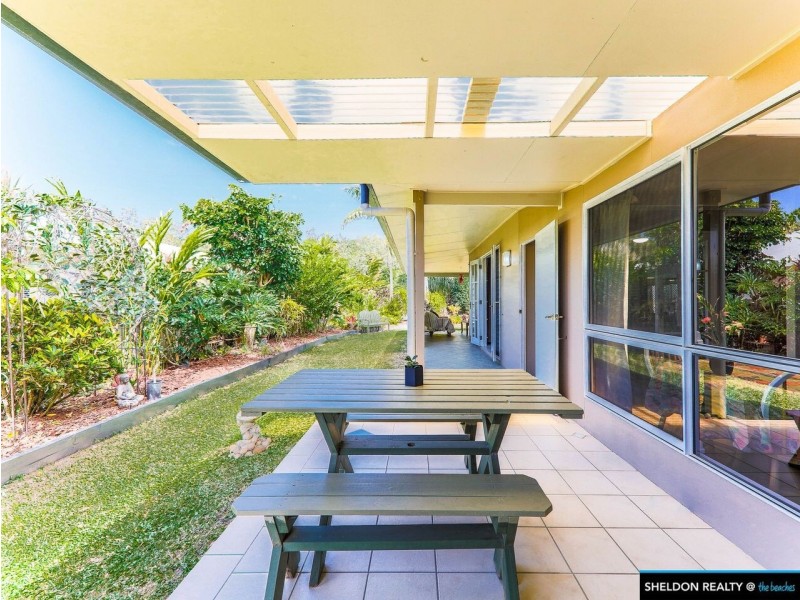 14 Leonard Street, Kewarra Beach QLD 4879