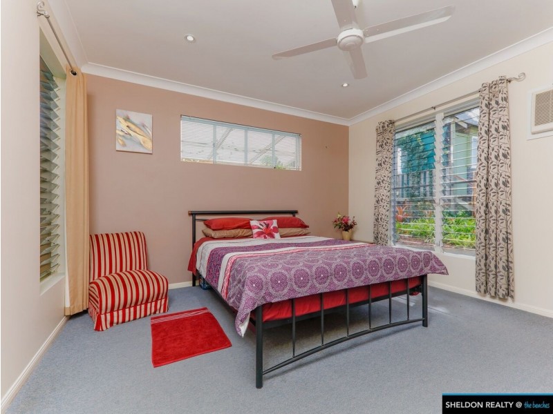 14 Leonard Street, Kewarra Beach QLD 4879