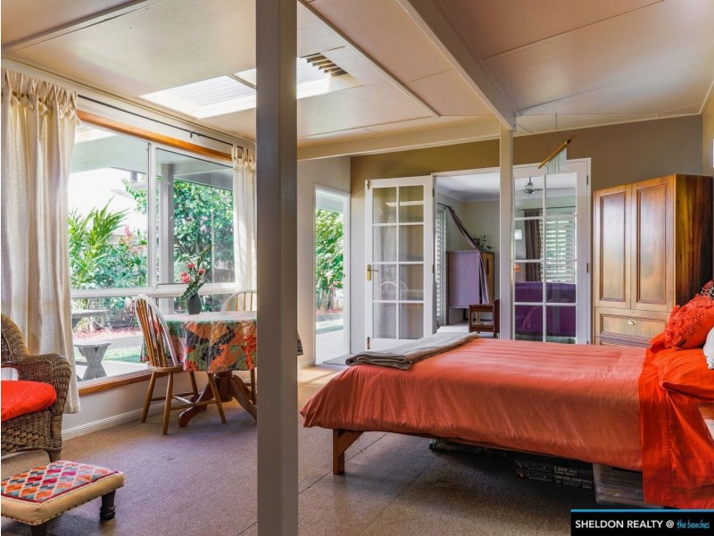 14 Leonard Street, Kewarra Beach QLD 4879