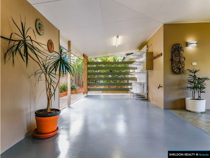 14 Leonard Street, Kewarra Beach QLD 4879