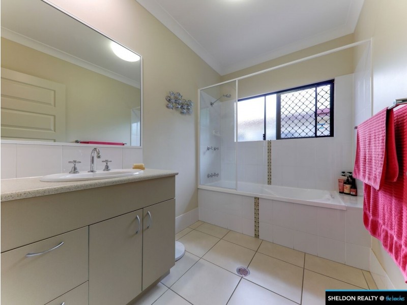 4 YAMBA CL, Kewarra Beach QLD 4879
