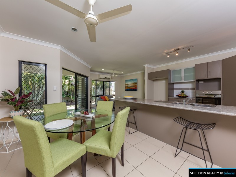 10 Montalbion Avenue, Trinity Park QLD 4879