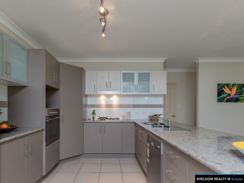 10 Montalbion Avenue, Trinity Park QLD 4879