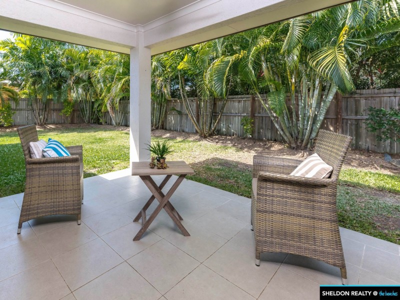 10 Montalbion Avenue, Trinity Park QLD 4879