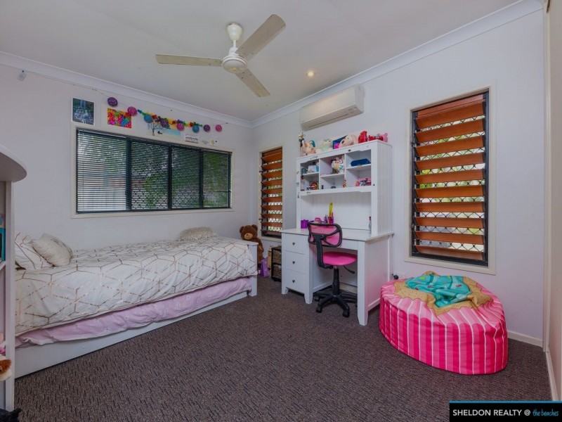 4 Myalup Close, Kewarra Beach QLD 4879