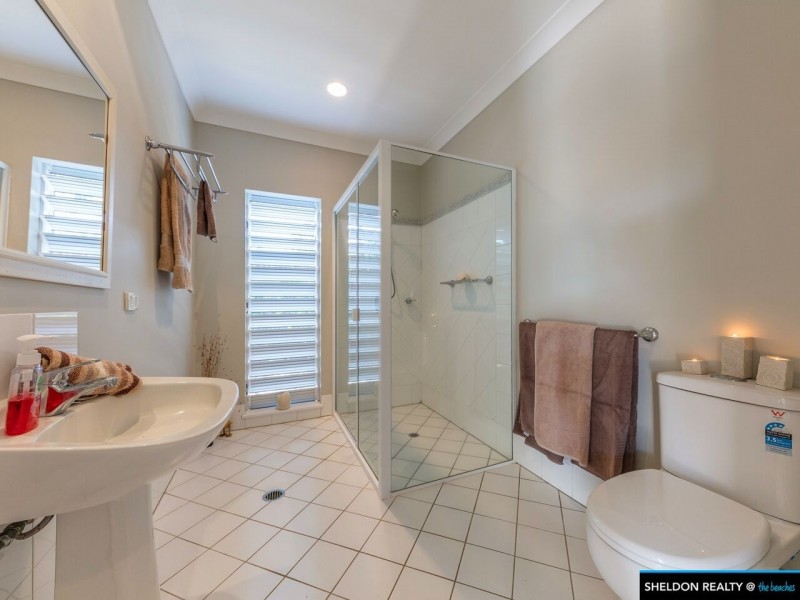 7 Melissa Close, Clifton Beach QLD 4879