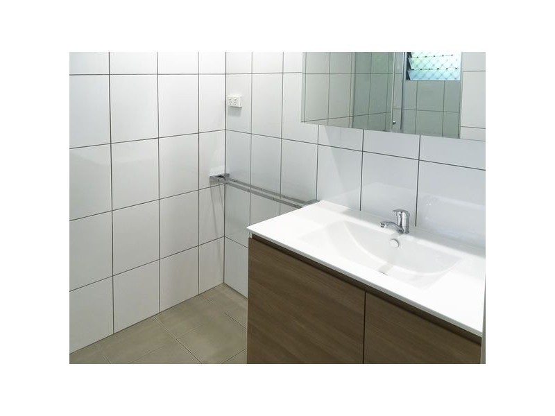 27 Stanton Rd, Smithfield QLD 4878