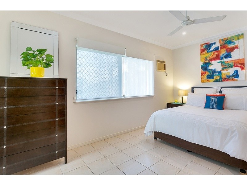 Teewah Close, Kewarra Beach QLD 4879