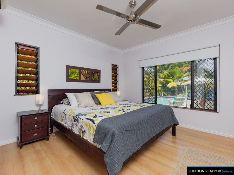 5 Everglades Street, Palm Cove QLD 4879