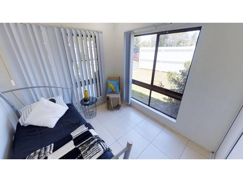 4 RIVERSIDE PDE, Trinity Park QLD 4879