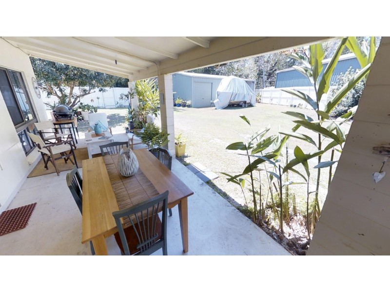 4 RIVERSIDE PDE, Trinity Park QLD 4879