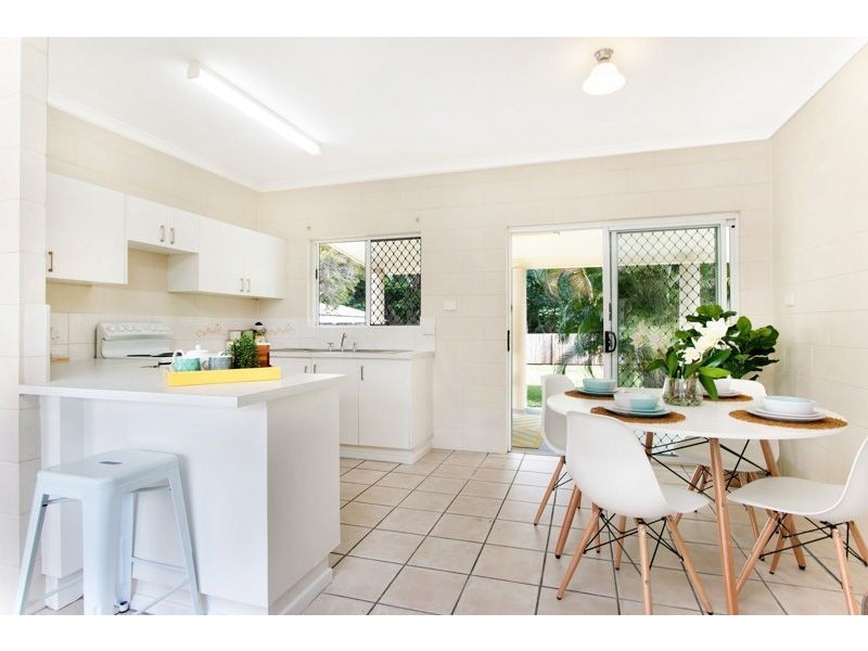 37 Cheviot Street, Smithfield QLD 4878