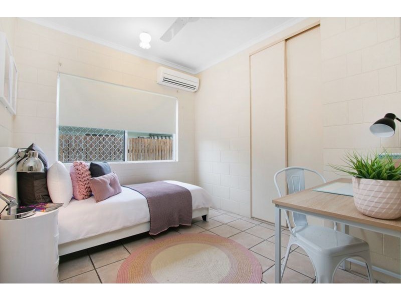 37 Cheviot Street, Smithfield QLD 4878