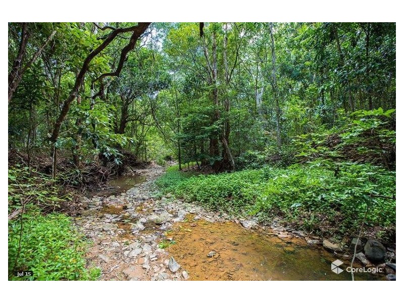 33 Moore Road, Kewarra Beach QLD 4879