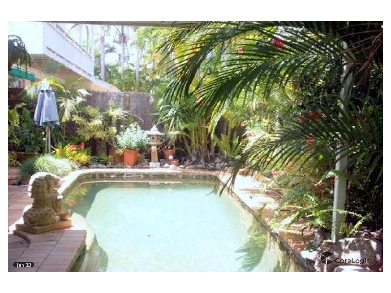 2/40 Terebra Street, Palm Cove QLD 4879