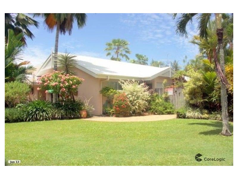 2/40 Terebra Street, Palm Cove QLD 4879