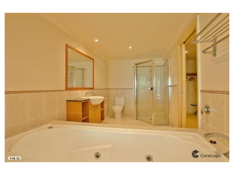 9/5 to 7 ARLINGTON ESP, Clifton Beach QLD 4879