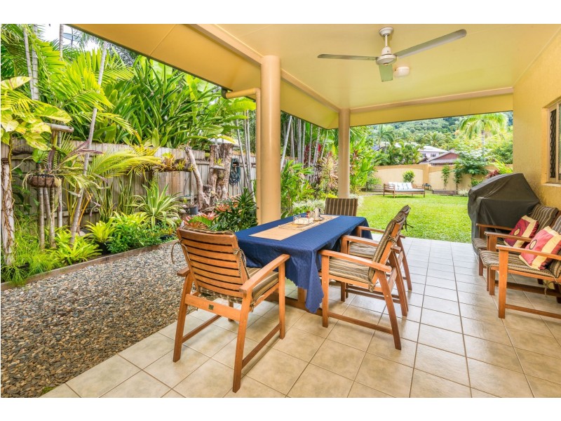 10/71-73 Cedar Road, Palm Cove QLD 4879