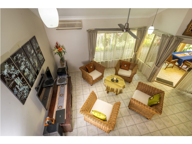 10/71-73 Cedar Road, Palm Cove QLD 4879