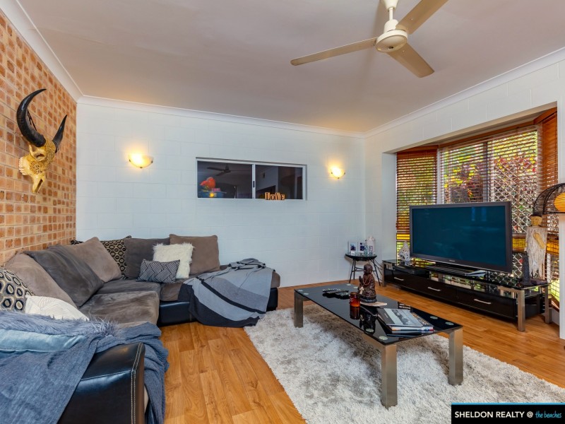 27 Cumberland Ave, Smithfield QLD 4878