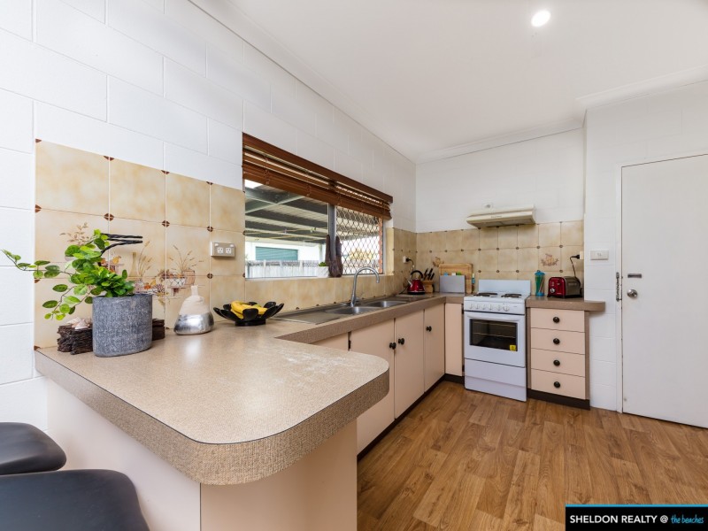 27 Cumberland Ave, Smithfield QLD 4878