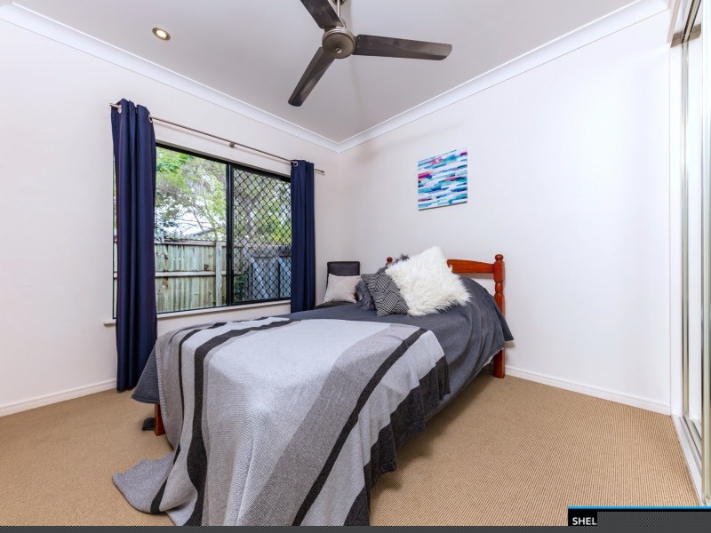 2 Helix Close, Clifton Beach QLD 4879