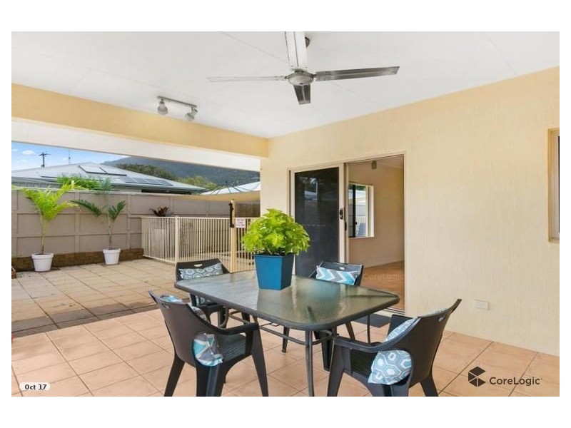 2/59 Terebra Street, Palm Cove QLD 4879
