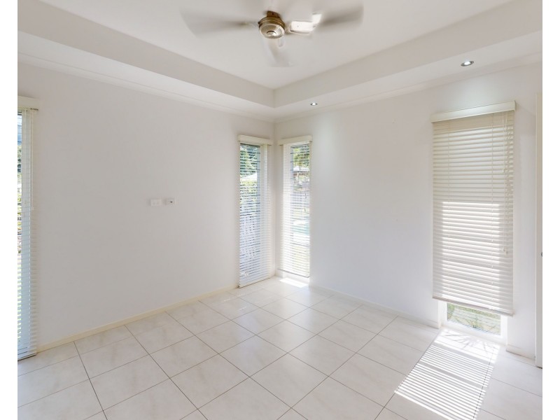 3 Badine Street, Caravonica QLD 4878