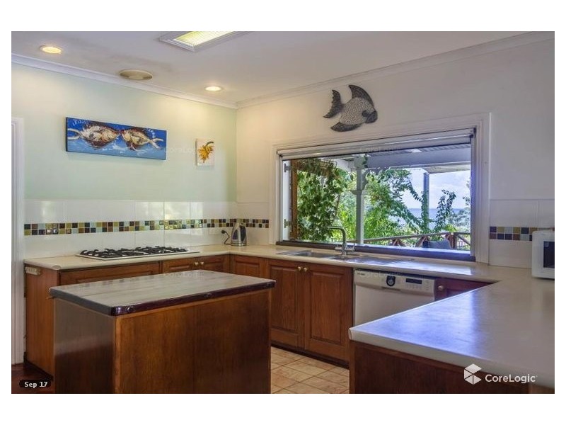 8 TOLL GATE ROAD, Oak Beach QLD 4877