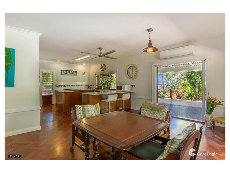 8 TOLL GATE ROAD, Oak Beach QLD 4877