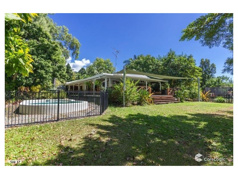 8 TOLL GATE ROAD, Oak Beach QLD 4877