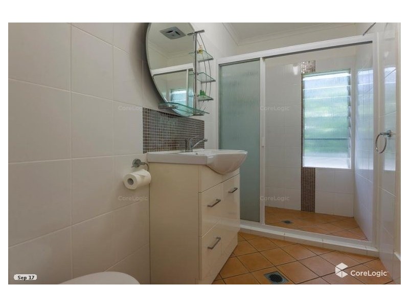 8 TOLL GATE ROAD, Oak Beach QLD 4877