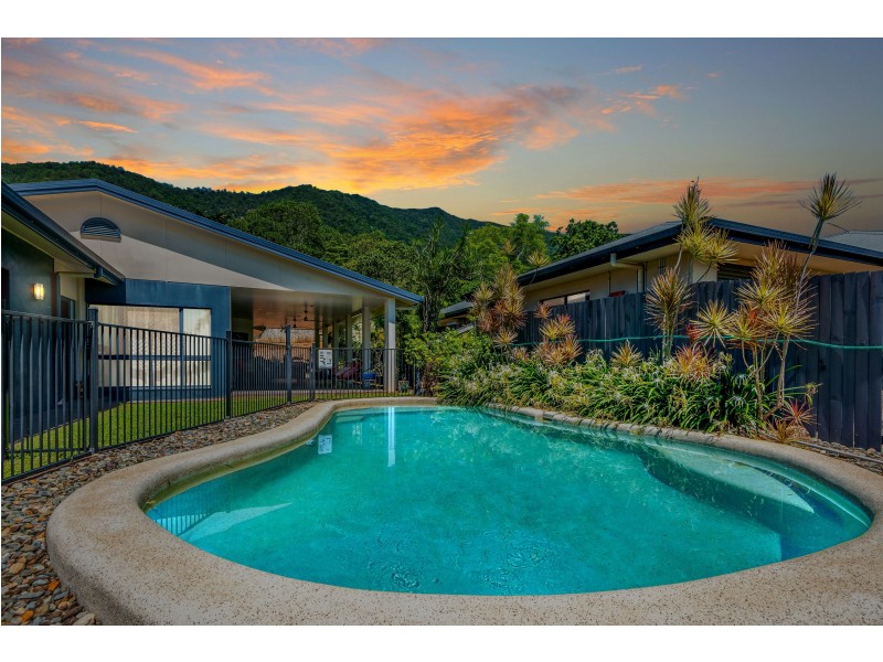 27 Pilosa Street, Redlynch QLD 4870