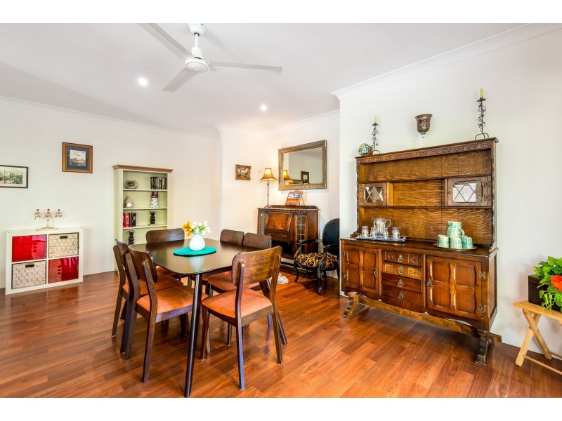 27 Pilosa Street, Redlynch QLD 4870