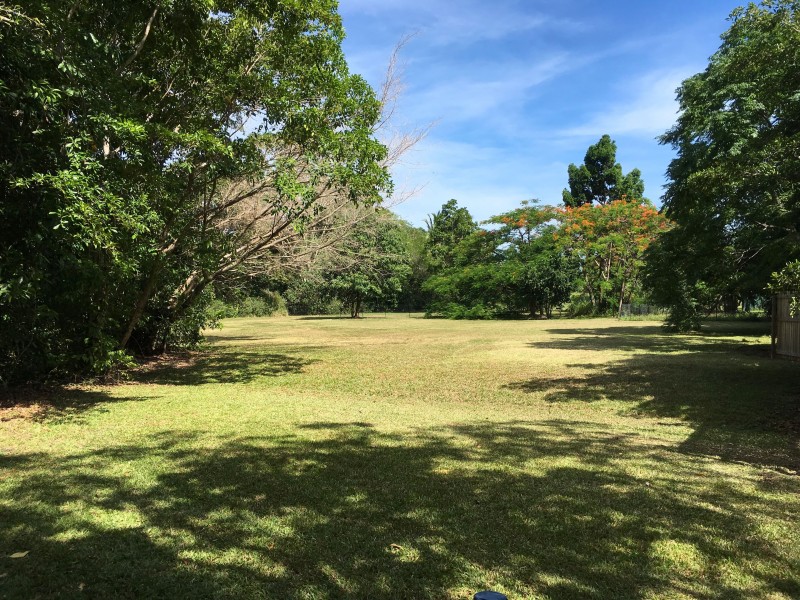 25 Ellison Street, Clifton Beach QLD 4879