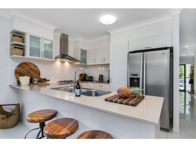 28 REED RD, Trinity Beach QLD 4879
