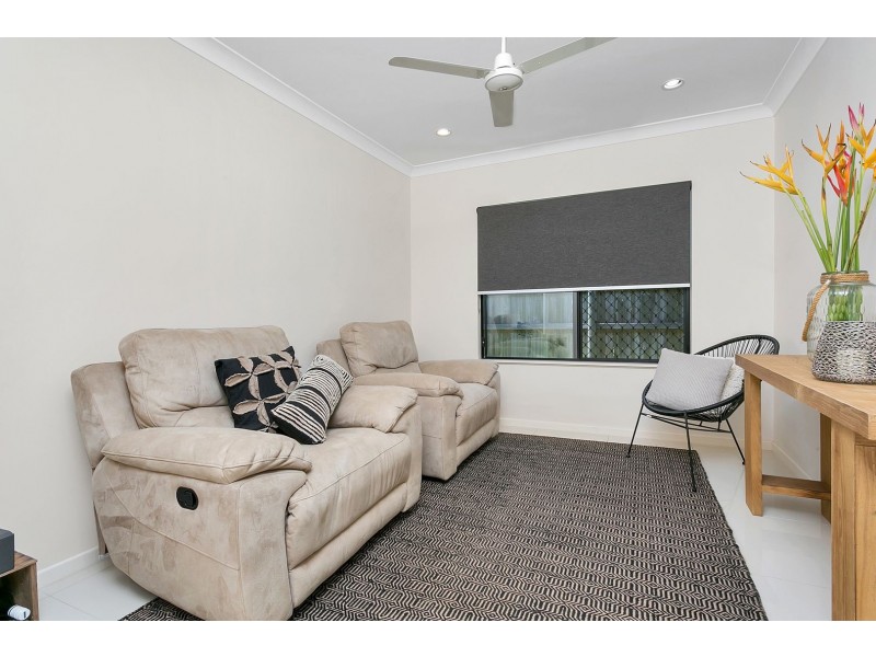 28 REED RD, Trinity Beach QLD 4879
