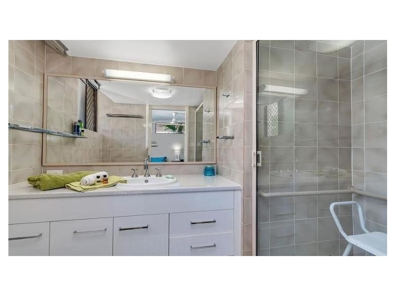 5/119-125 Arlington Espanade, Clifton Beach QLD 4879