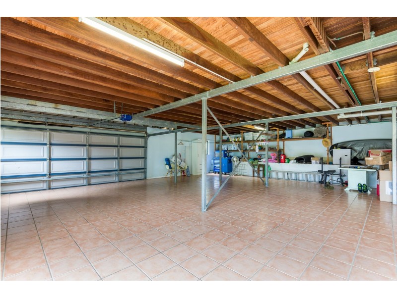 24 Macarthur Close, Palm Cove QLD 4879