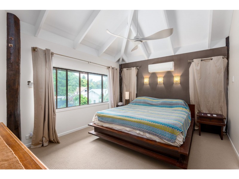 6 Escape Close, Clifton Beach QLD 4879