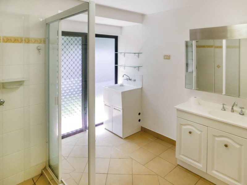 2/69 Cunningham Street, Yorkeys Knob QLD 4878
