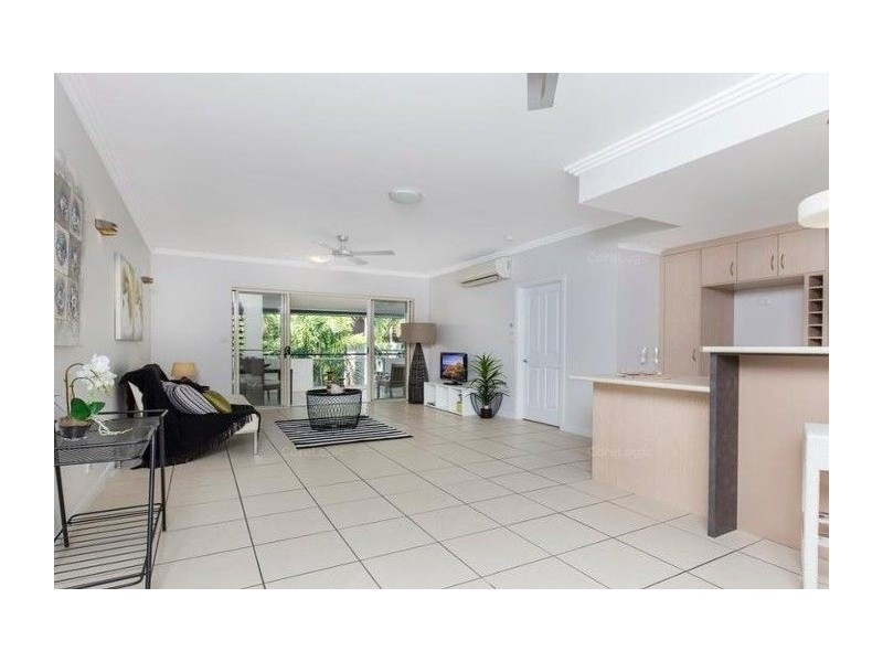 8/1804 Captain Cook Highway, Clifton Beach QLD 4879