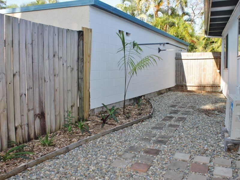 2/55 Best Street, Yorkeys Knob QLD 4878